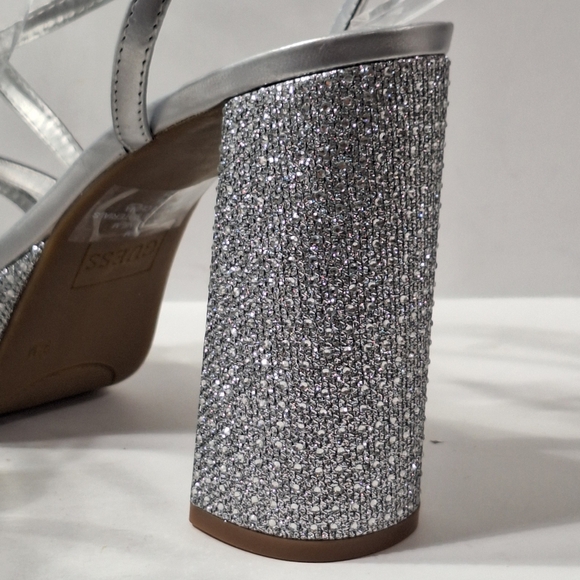 GUESS NEW Silver Rhinestone Platform Night Out Bling Glam Dressy Heels Size 9.5 - Picture 10 of 12